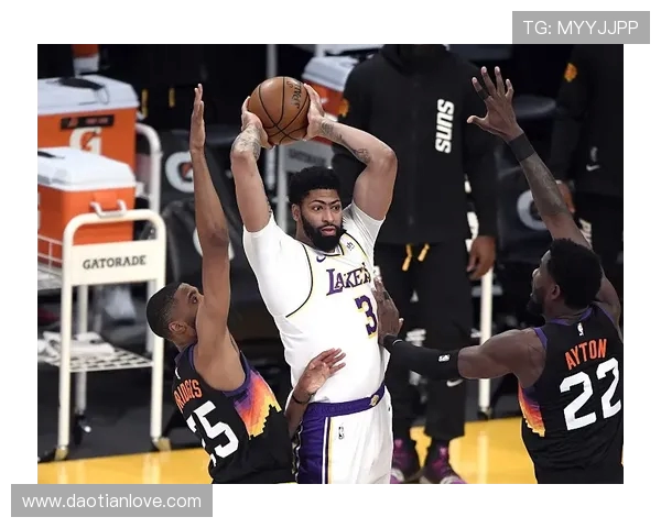 雷火揭幕战爆冷风波卡鲁索脑震荡阿门抽筋双星相继退赛